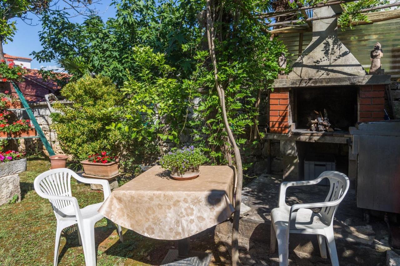 Anamarija Apartments Near The Beach And The Fantastic Adria Sea With Over 10 Small Islands Close By Funtana Exteriér fotografie