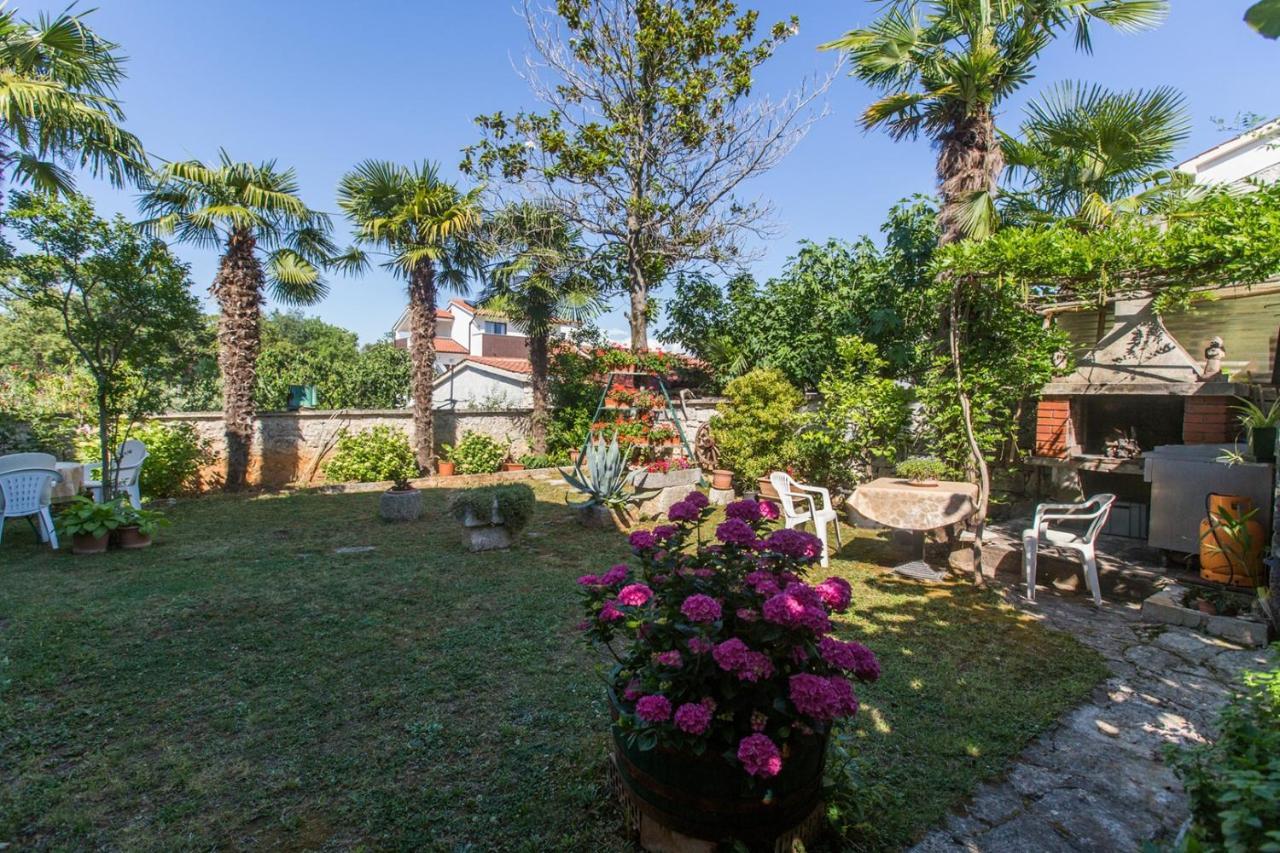 Anamarija Apartments Near The Beach And The Fantastic Adria Sea With Over 10 Small Islands Close By Funtana Exteriér fotografie